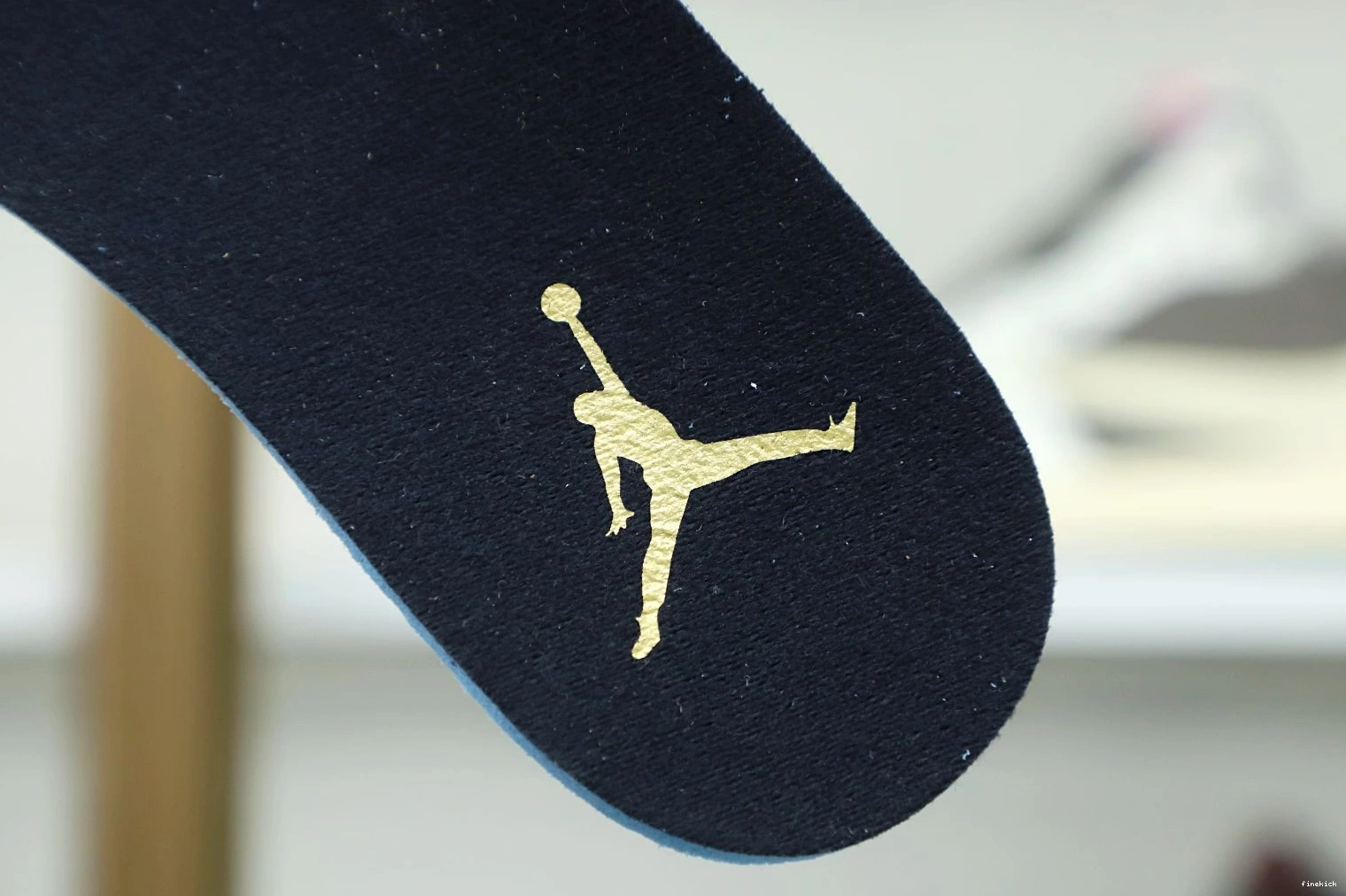 'ROYALTY' AIR 12 RETRO JORDAN 0920